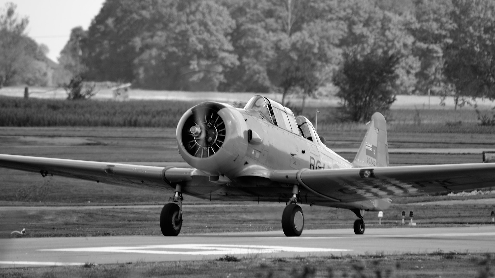 C-FWPK — Warbird
