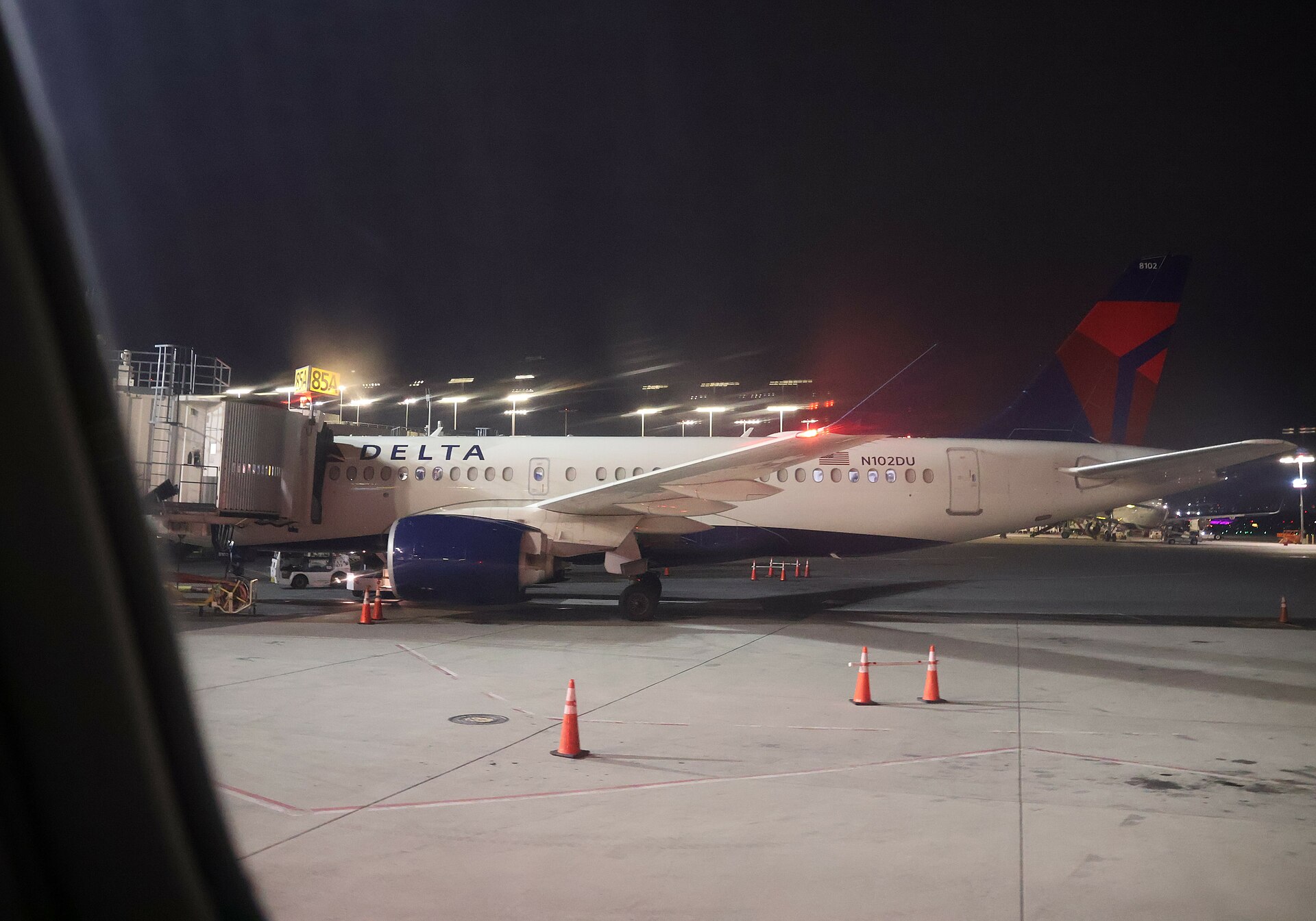 N102DU — Aircraft