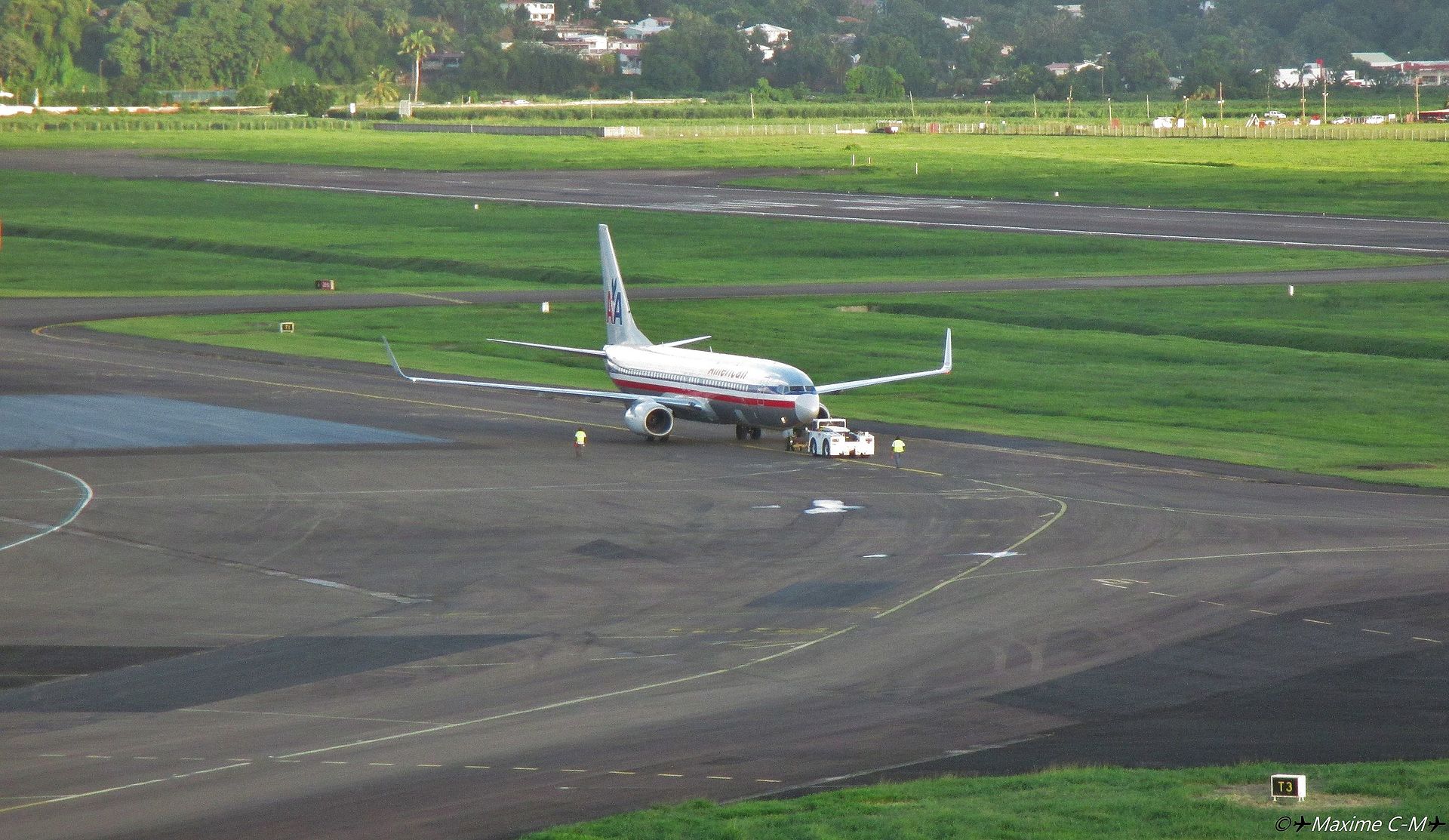N886NN — Boeing
