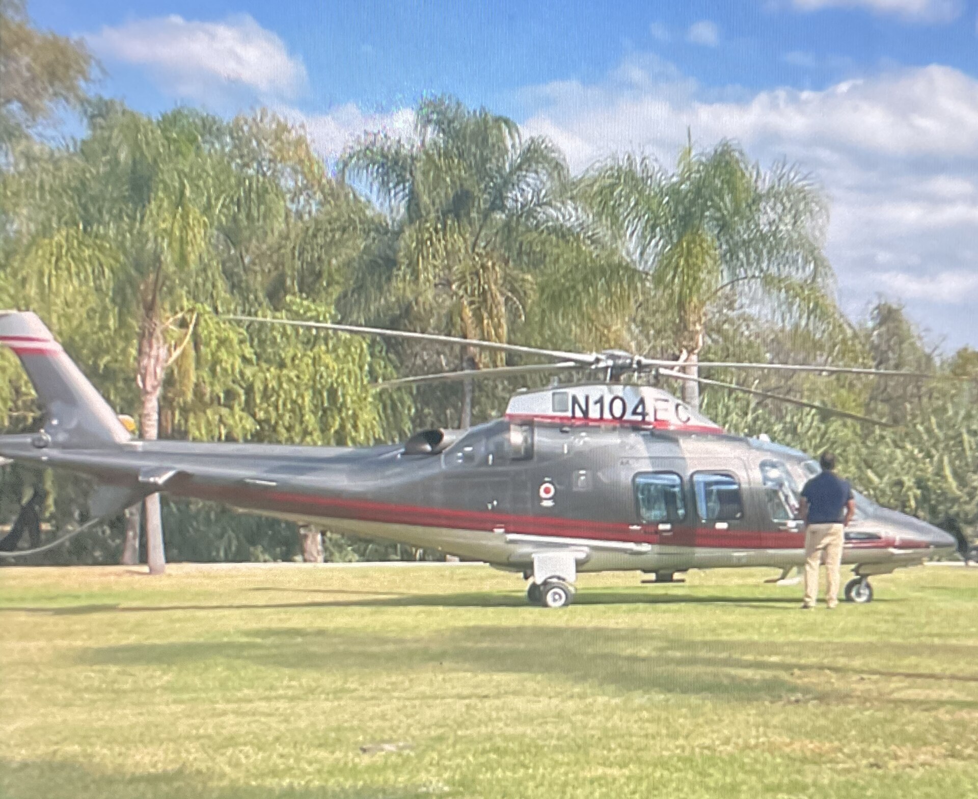 N104EC — Helicopter