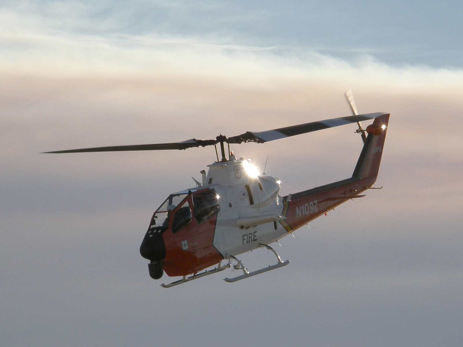 N109Z — Helicopter