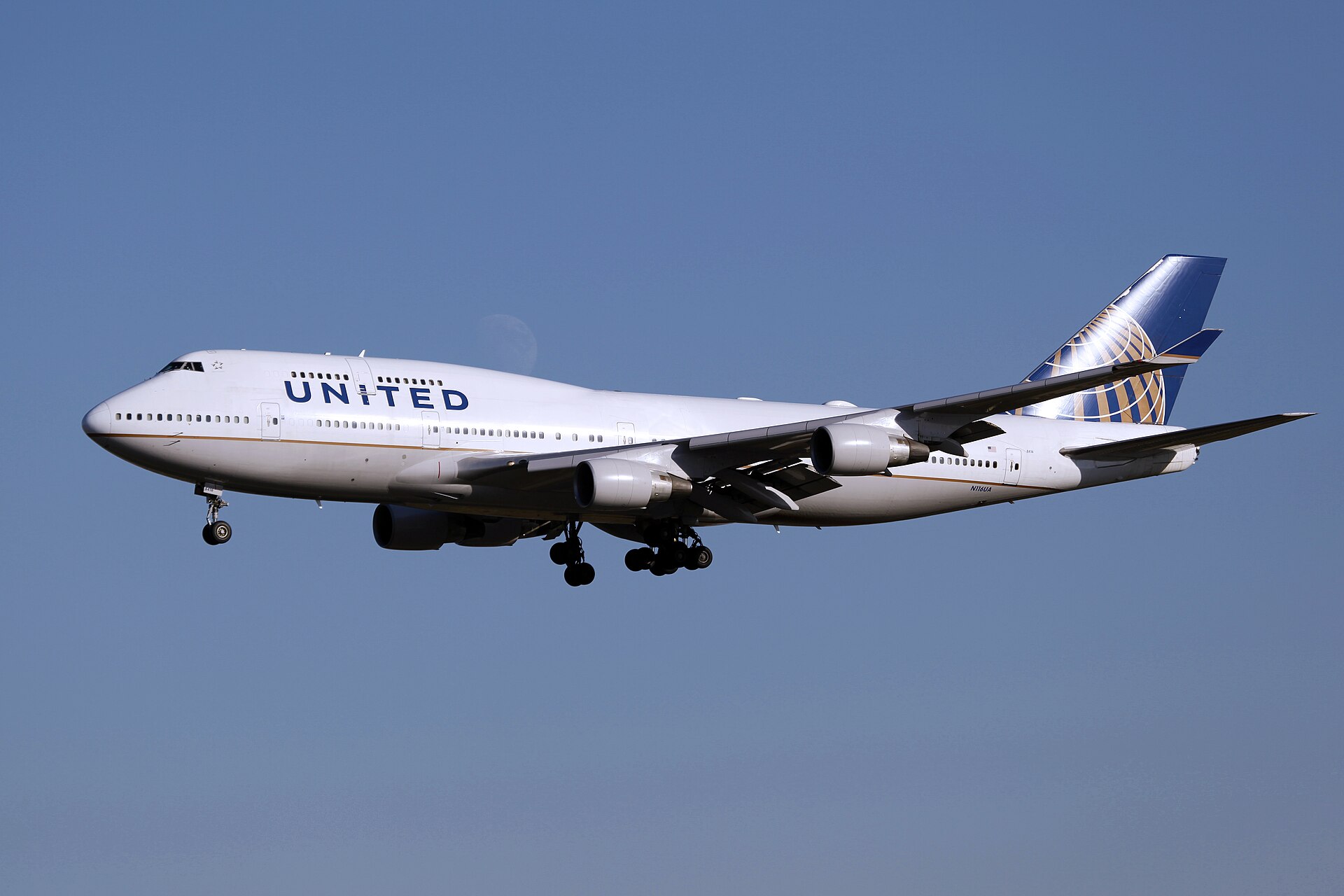 N116UA — Boeing