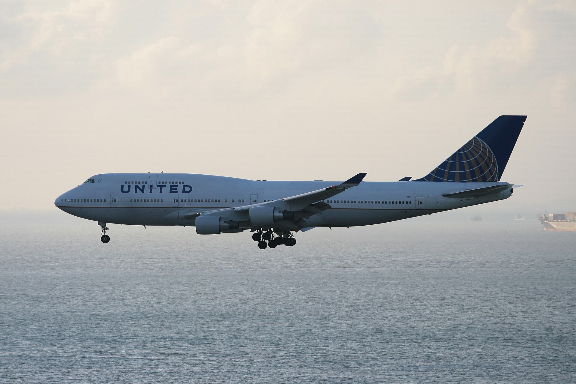 N116UA — Boeing