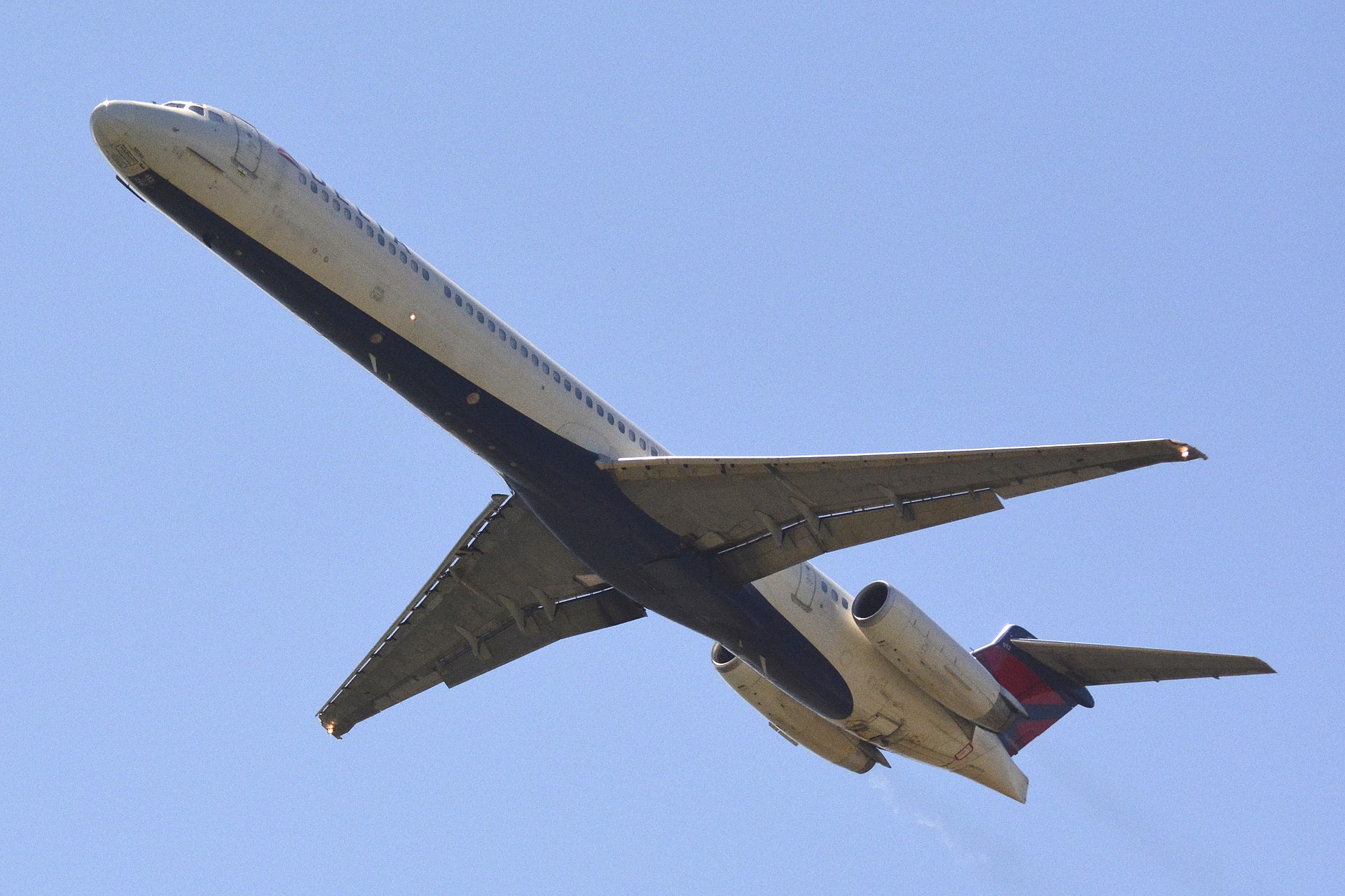 N912DL — Aircraft