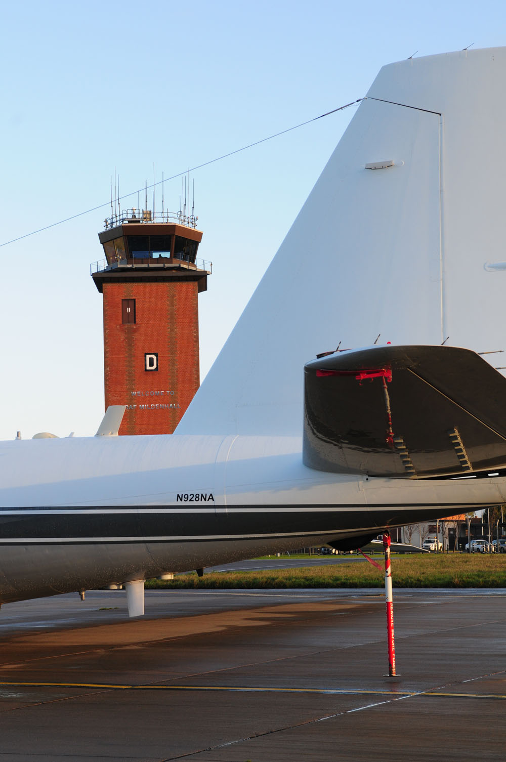 N928NA — Business jet