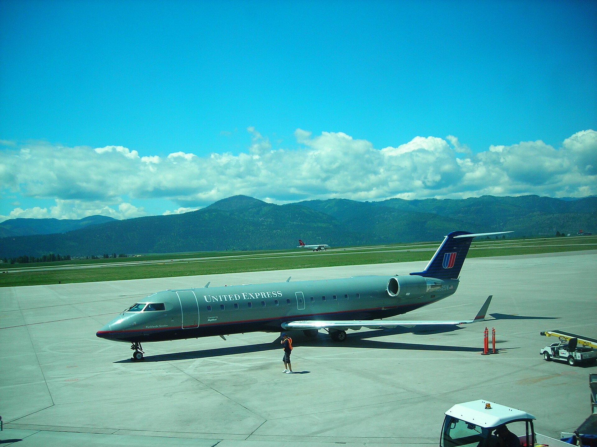 N932SW — Bombardier