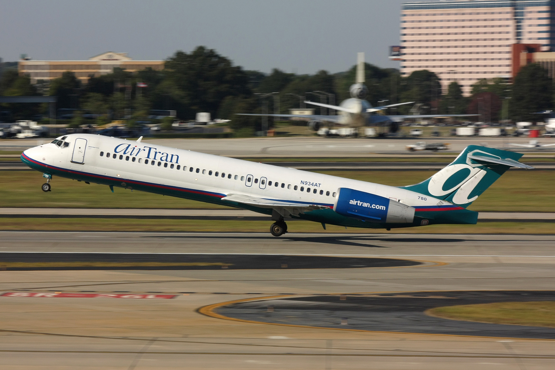 N934AT — Aircraft