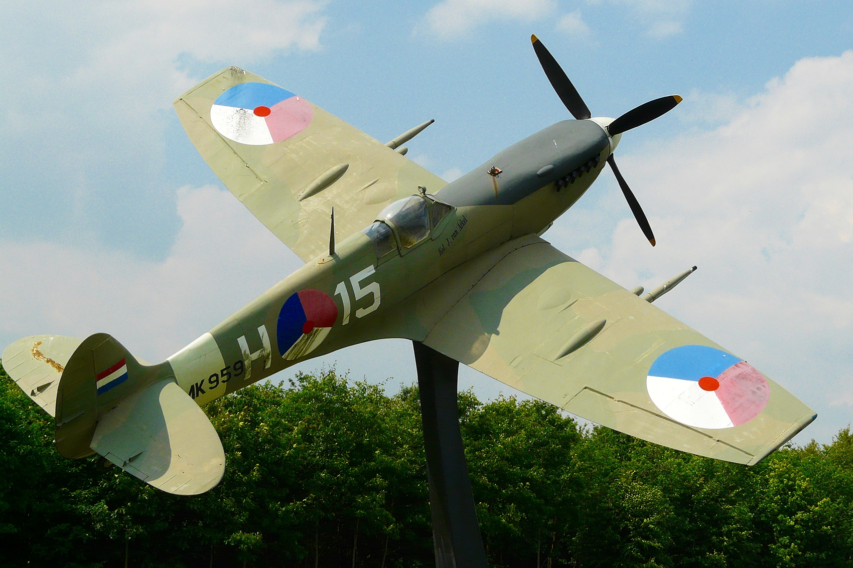  — Single-engine aircraft