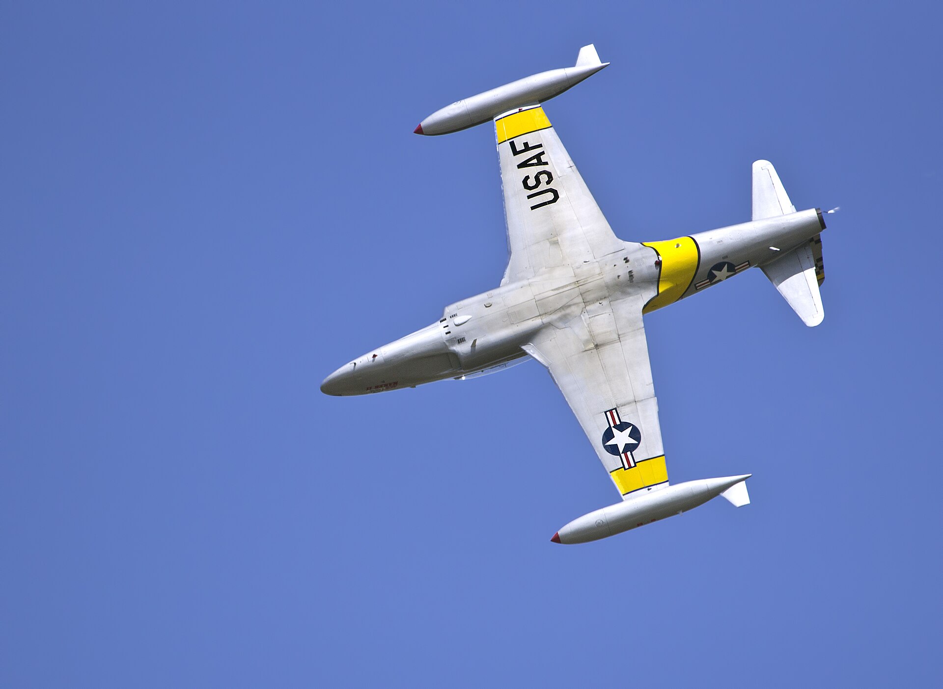 N133HH — Warbird