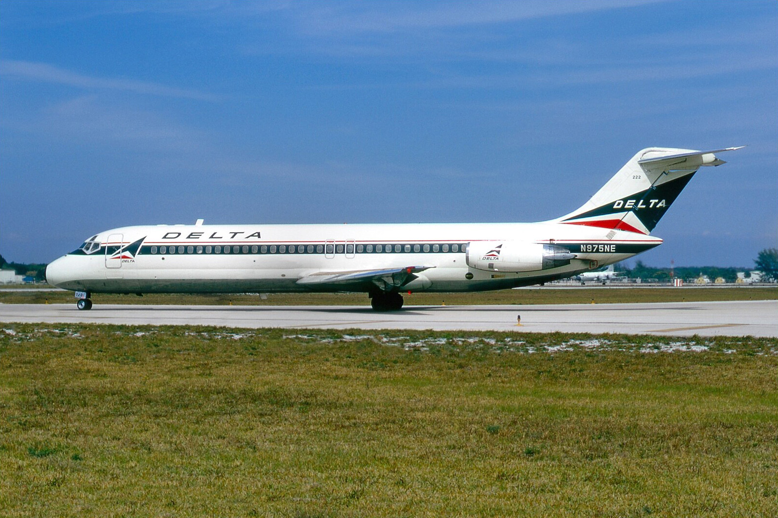 N975NE — Aircraft