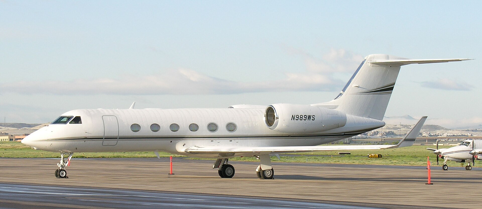 N989WS — Business jet