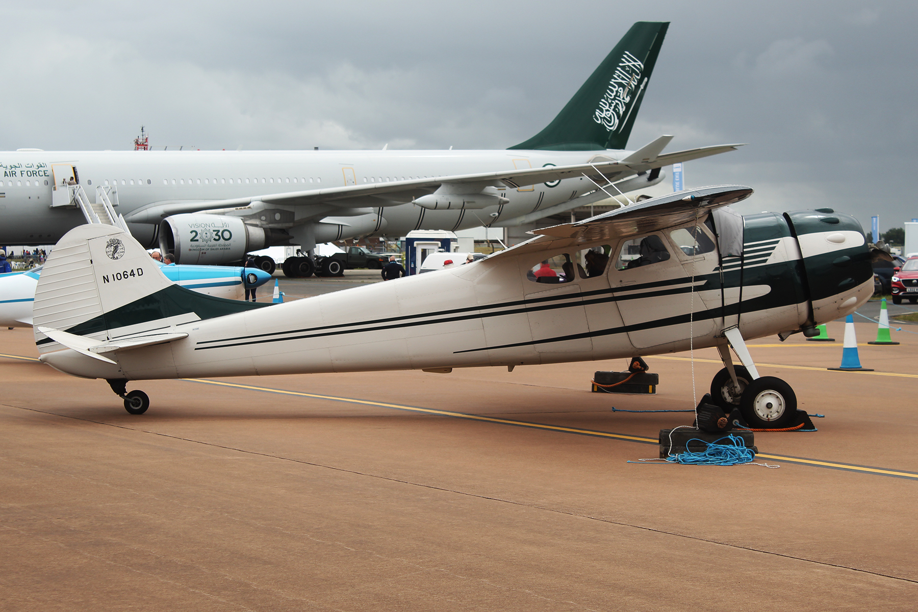 N1064D — Cessna