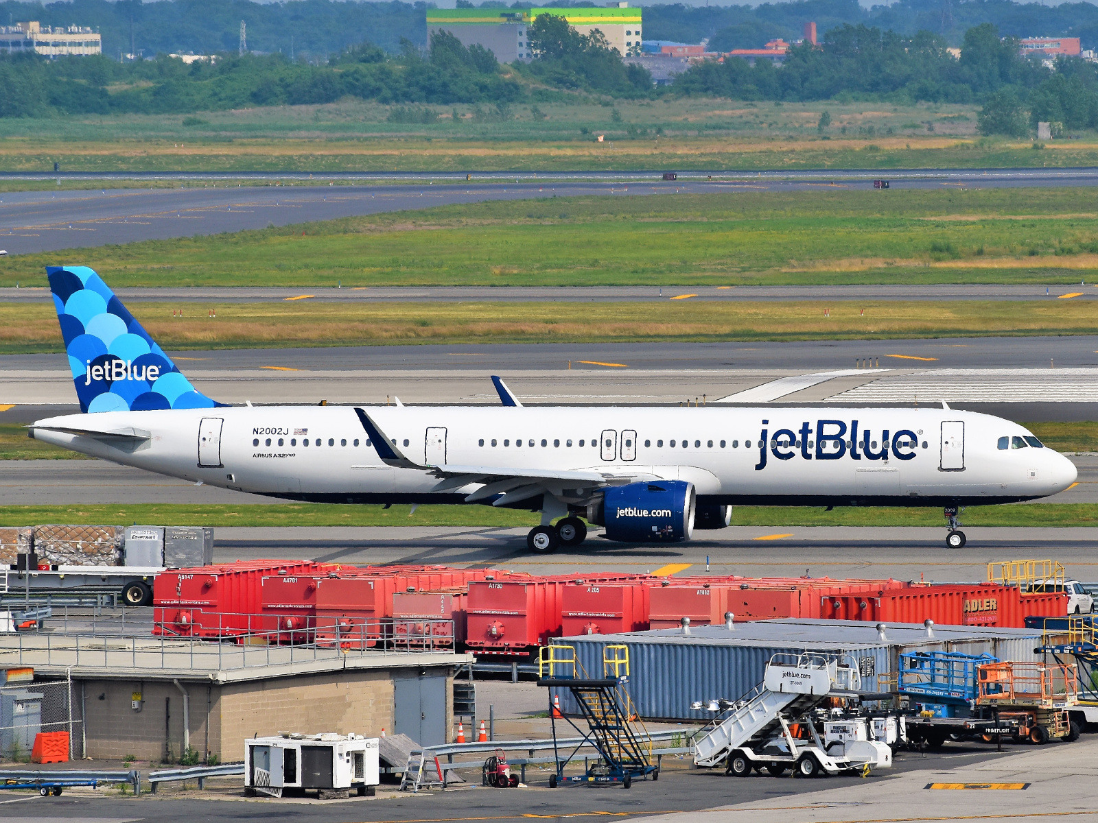 N2002J — Airbus