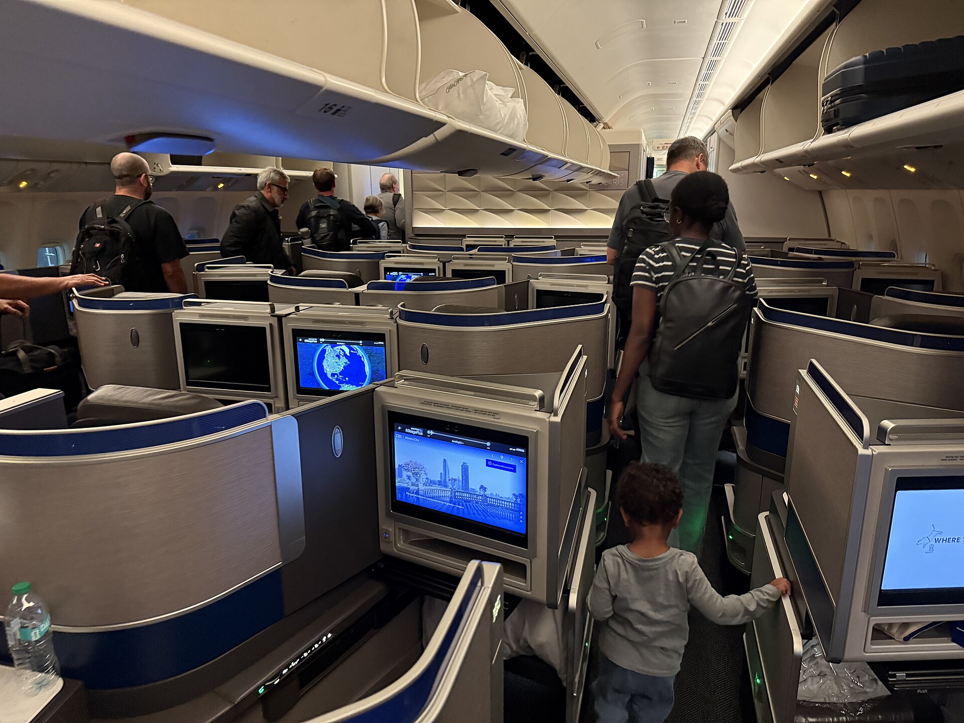 N2747U — Aircraft