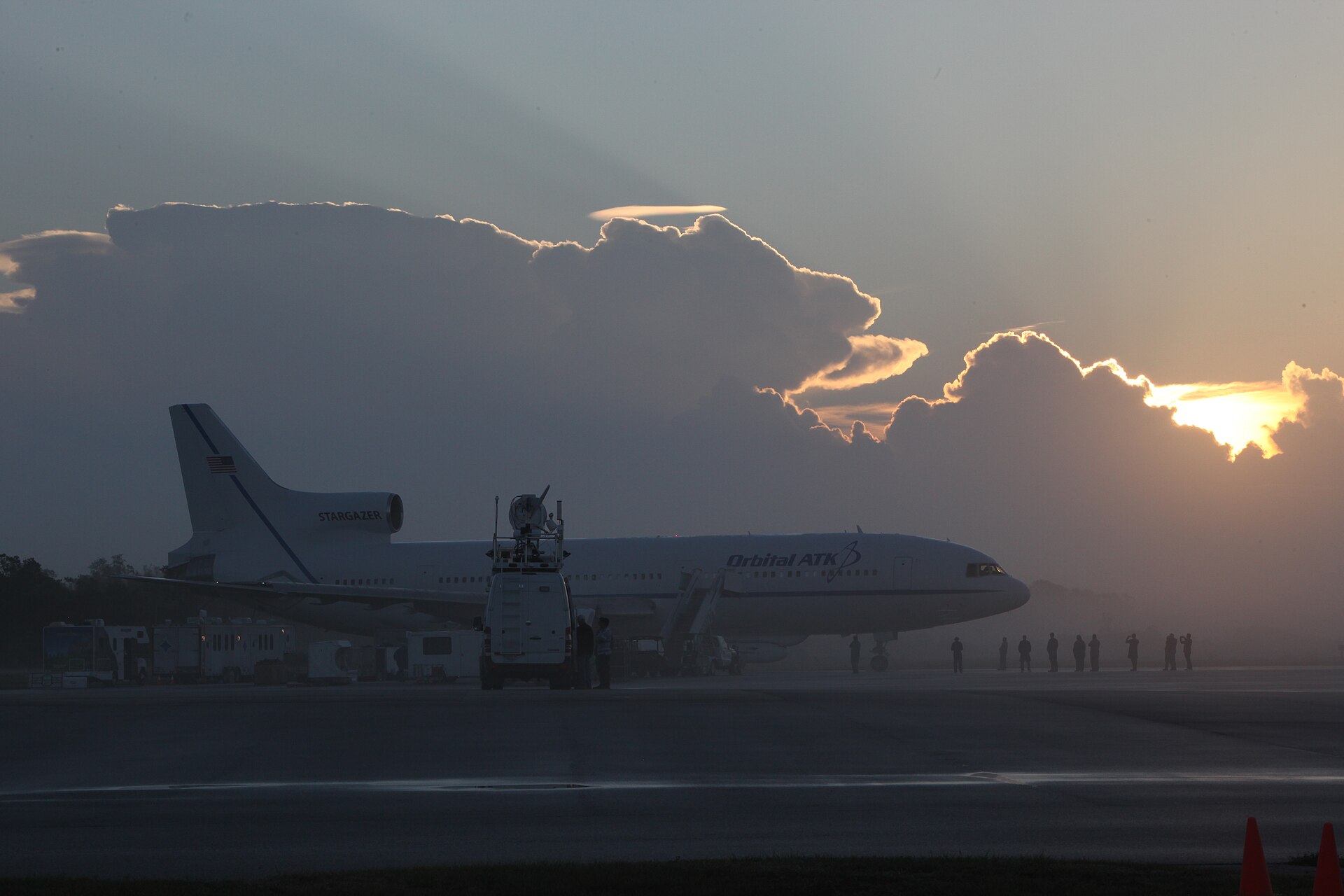 N140SC — Lockheed