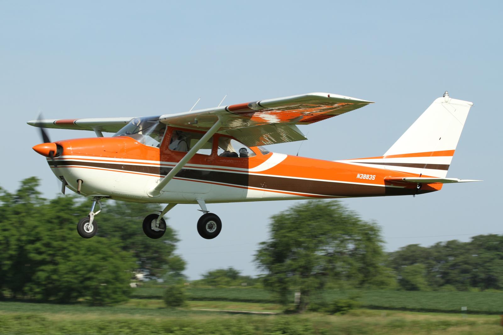 N3883S — Cessna