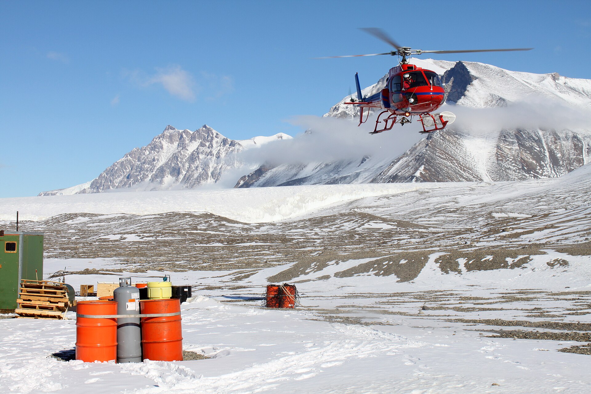 N4031L — Helicopter