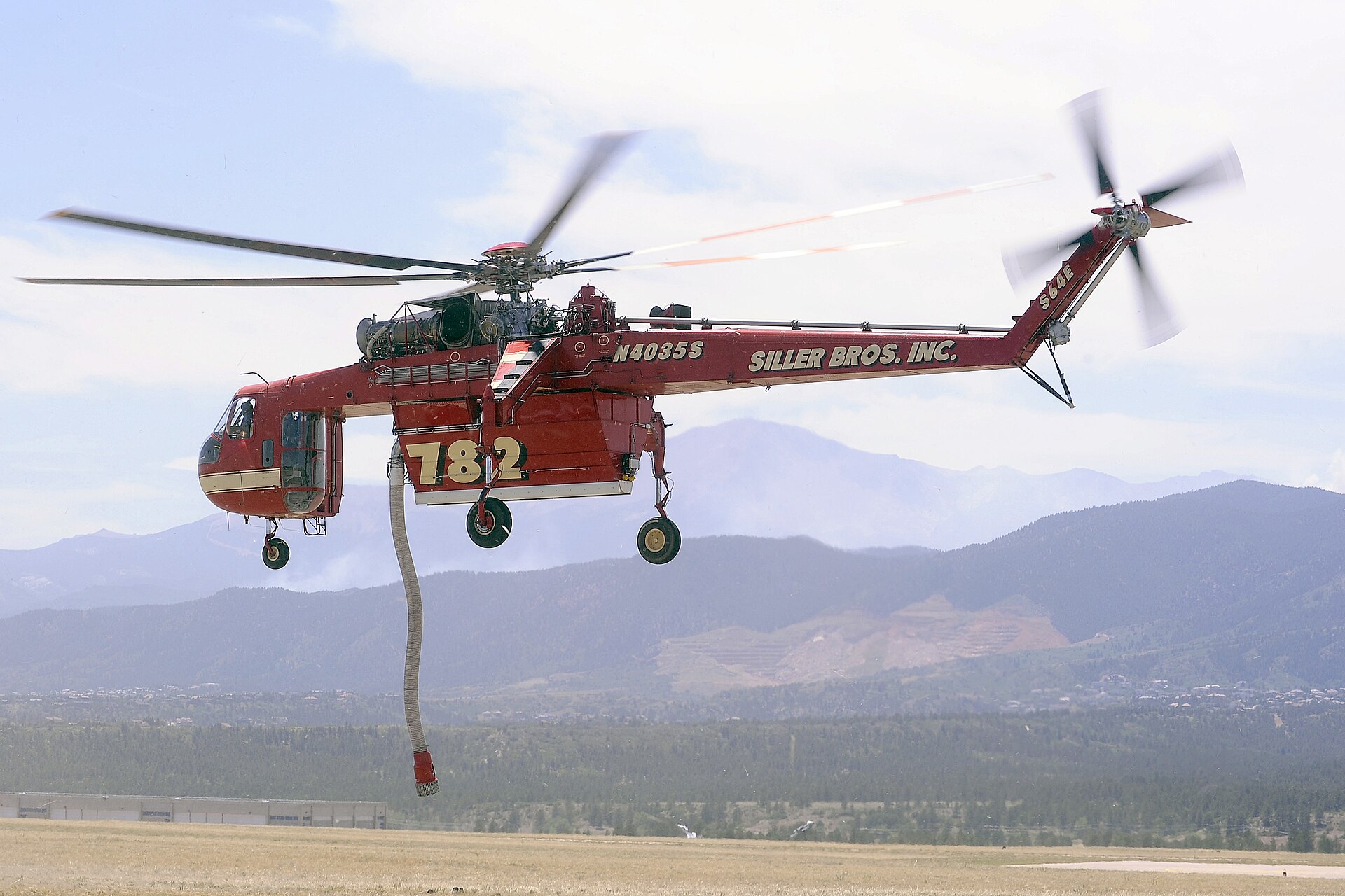 N4035S — Helicopter