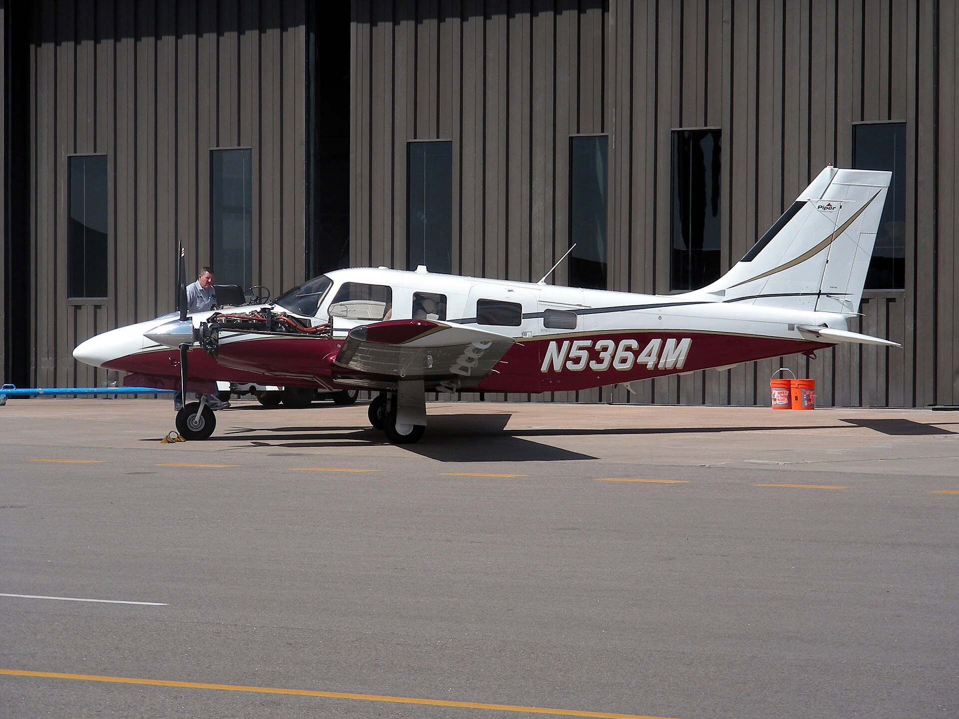 N5364M — Piper