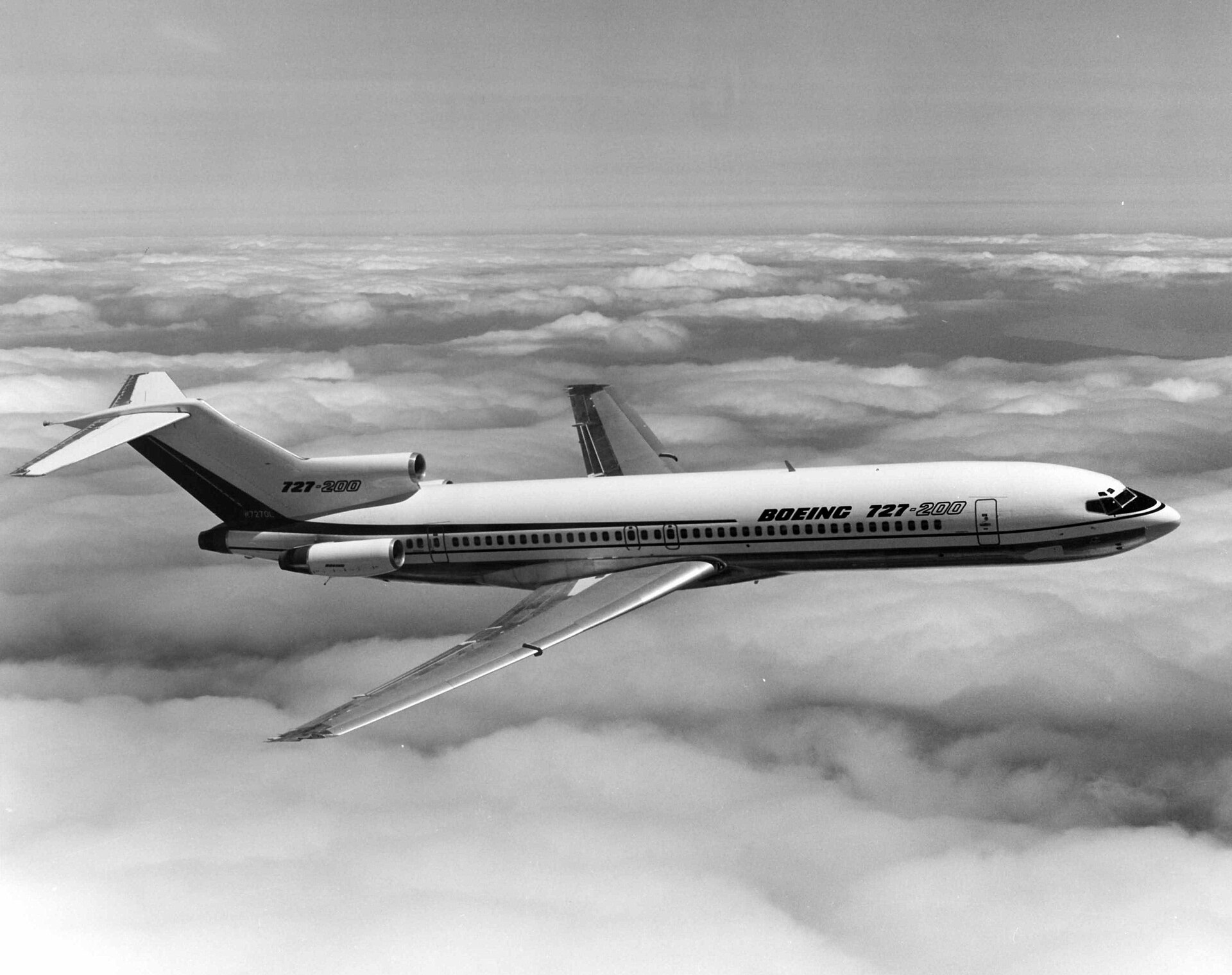 N7270L — Boeing