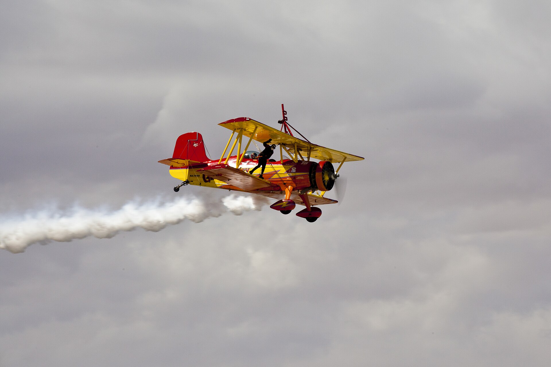 N7699 — Single-engine aircraft