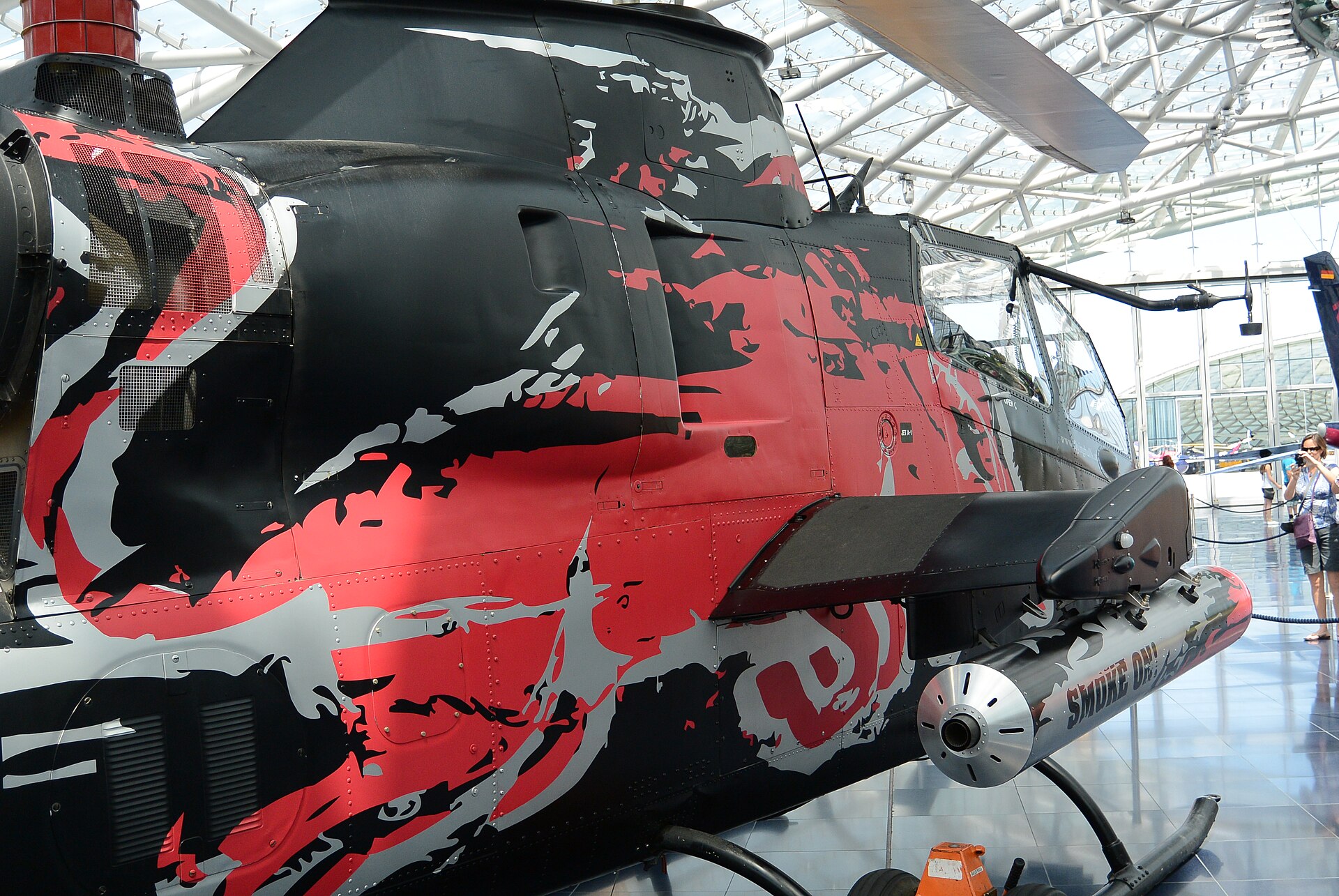 N11FX — Helicopter