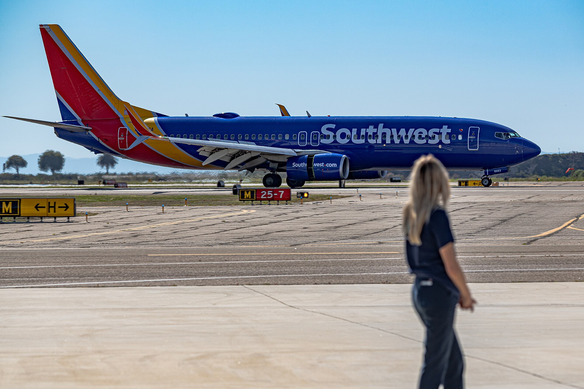 N8663A — Boeing