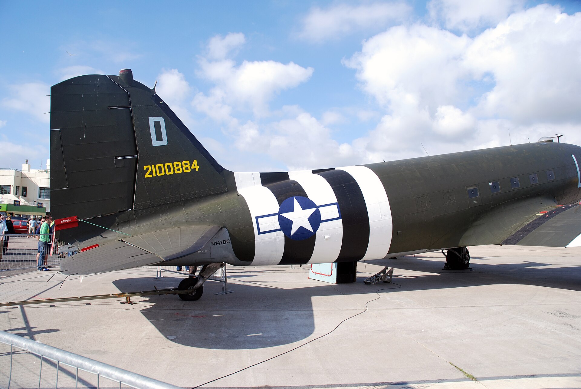 N147DC — Douglas
