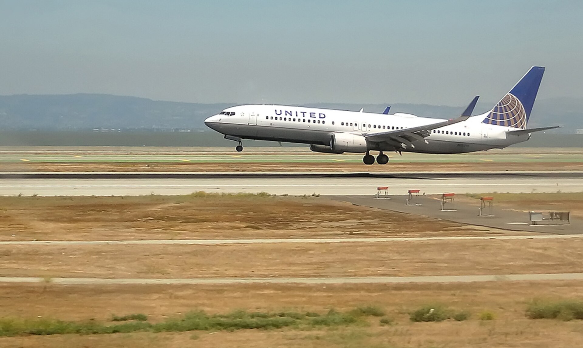 N12218 — Boeing