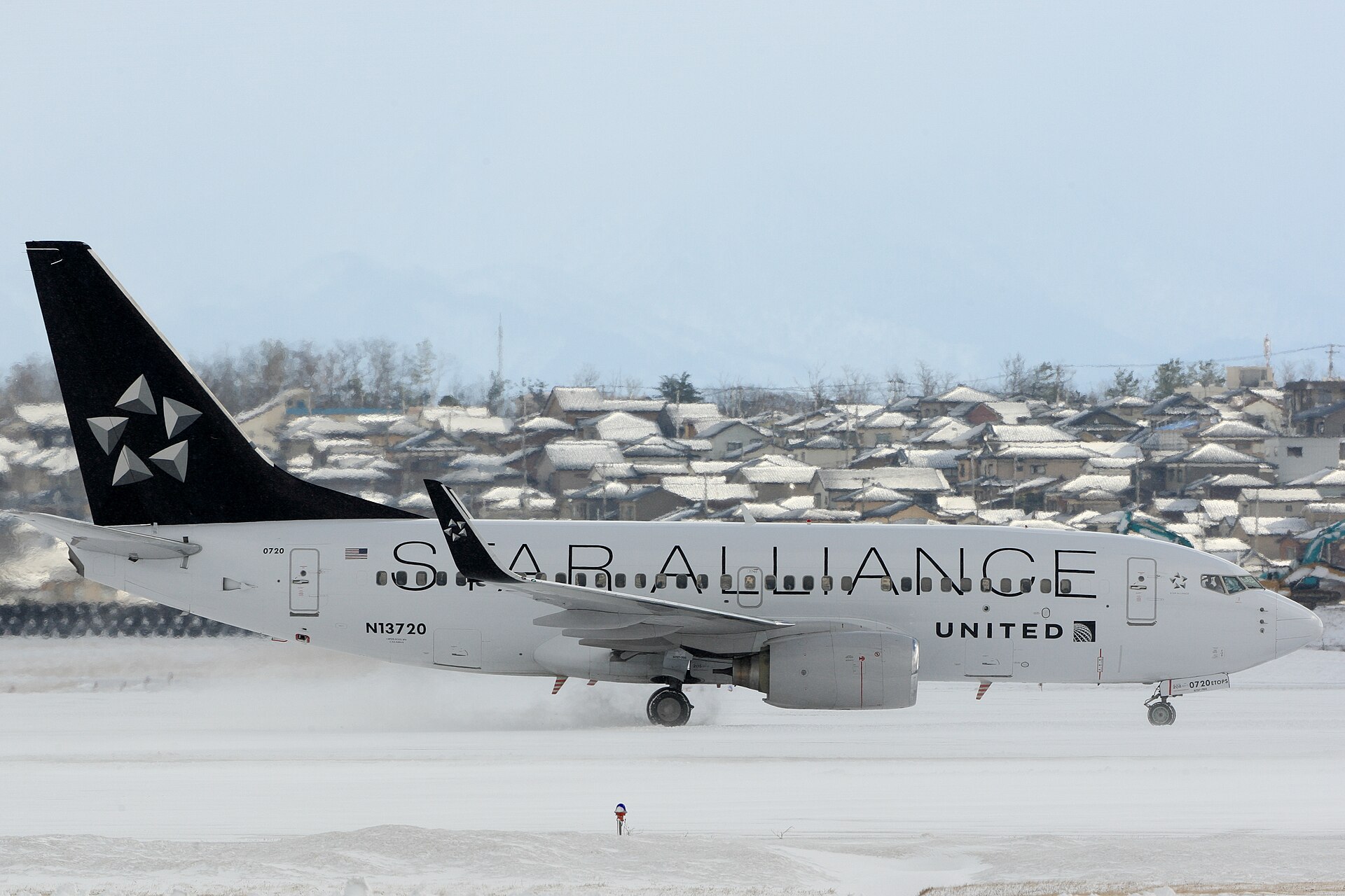 N13720 — Twin-engine aircraft