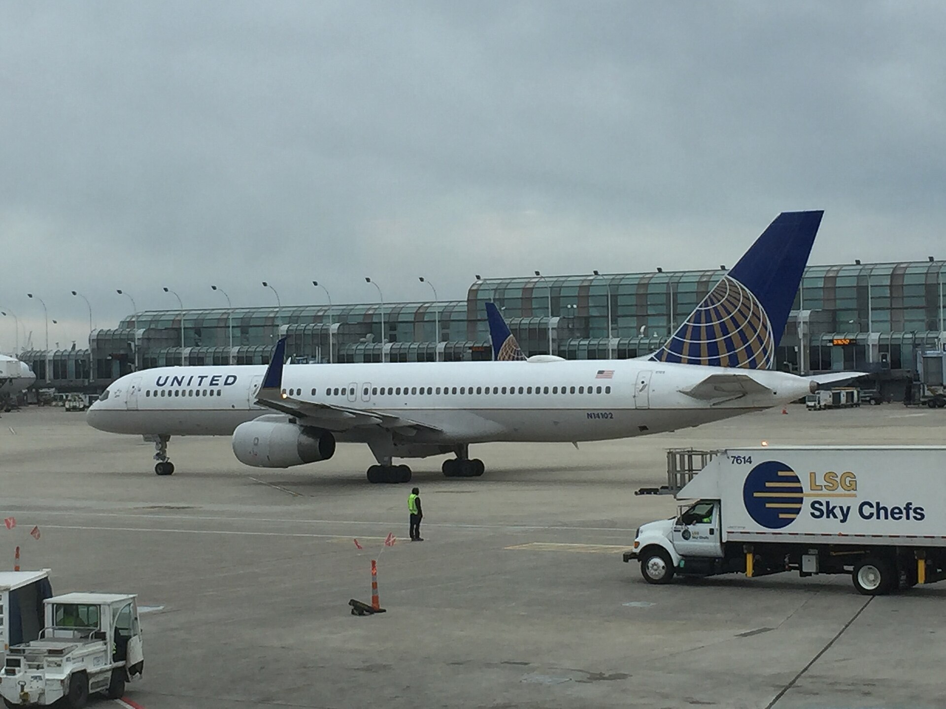 N14102 — Boeing