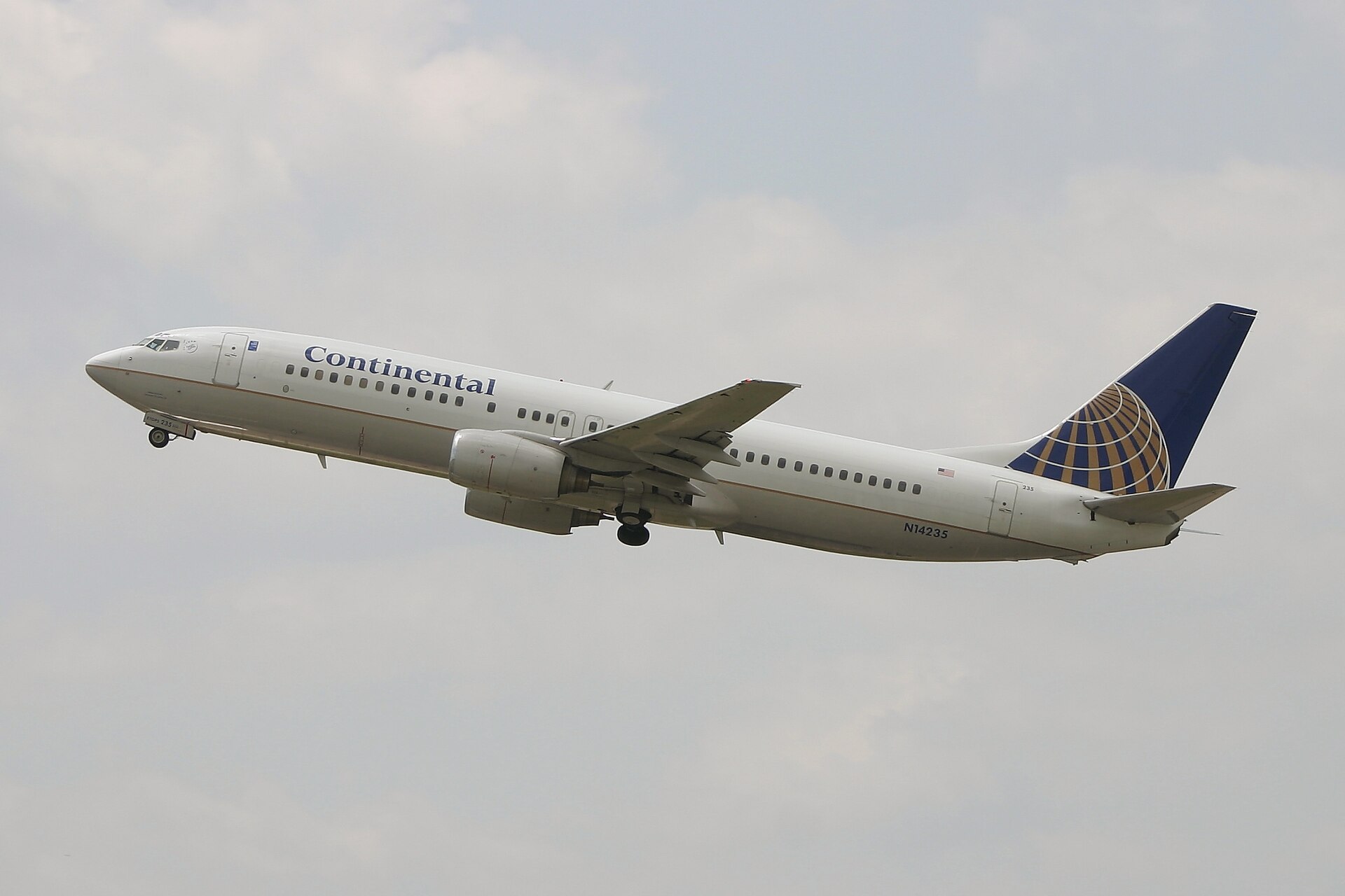 N14235 — Boeing