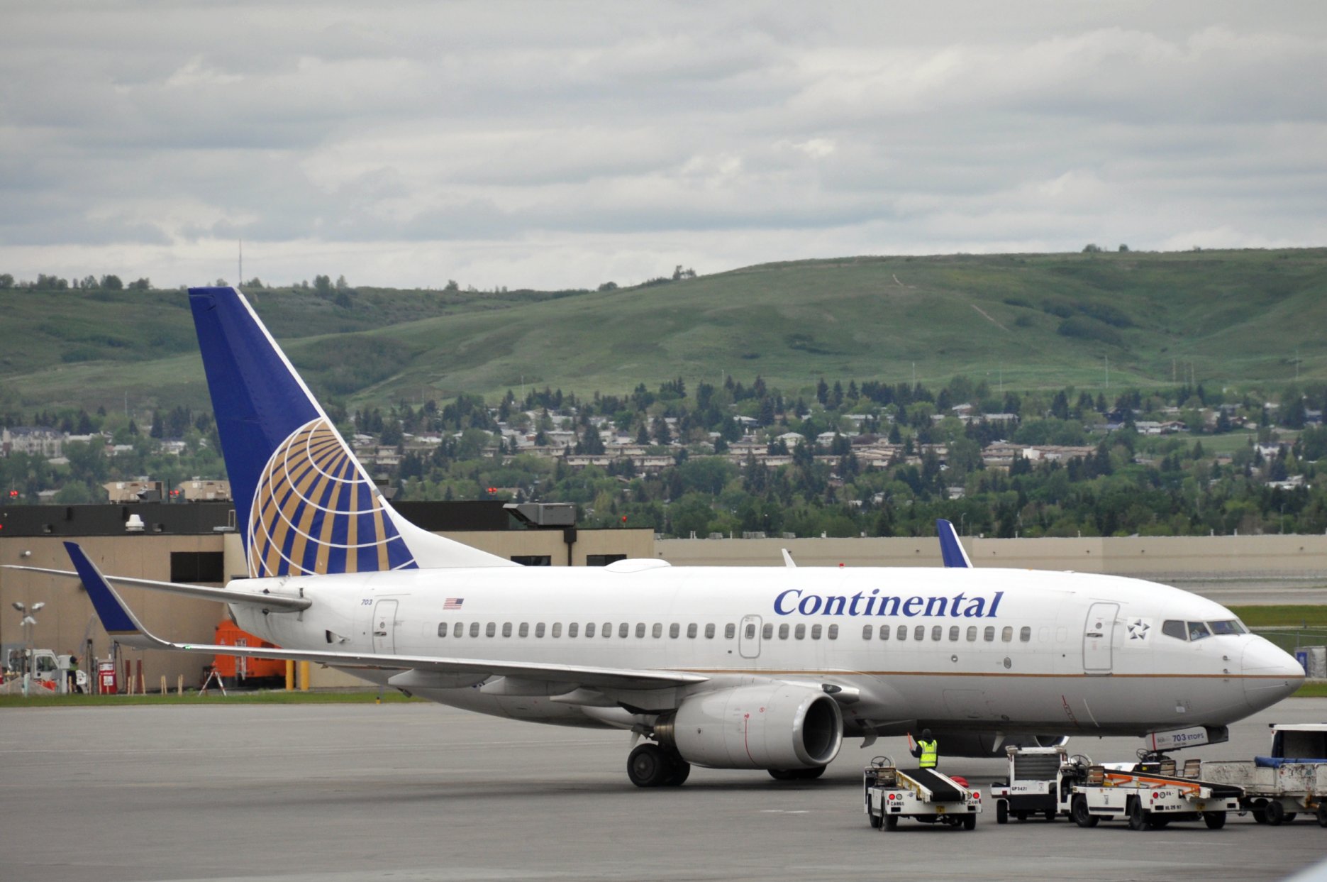 N16703 — Boeing