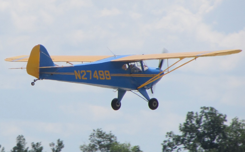 N27499 — Single-engine aircraft