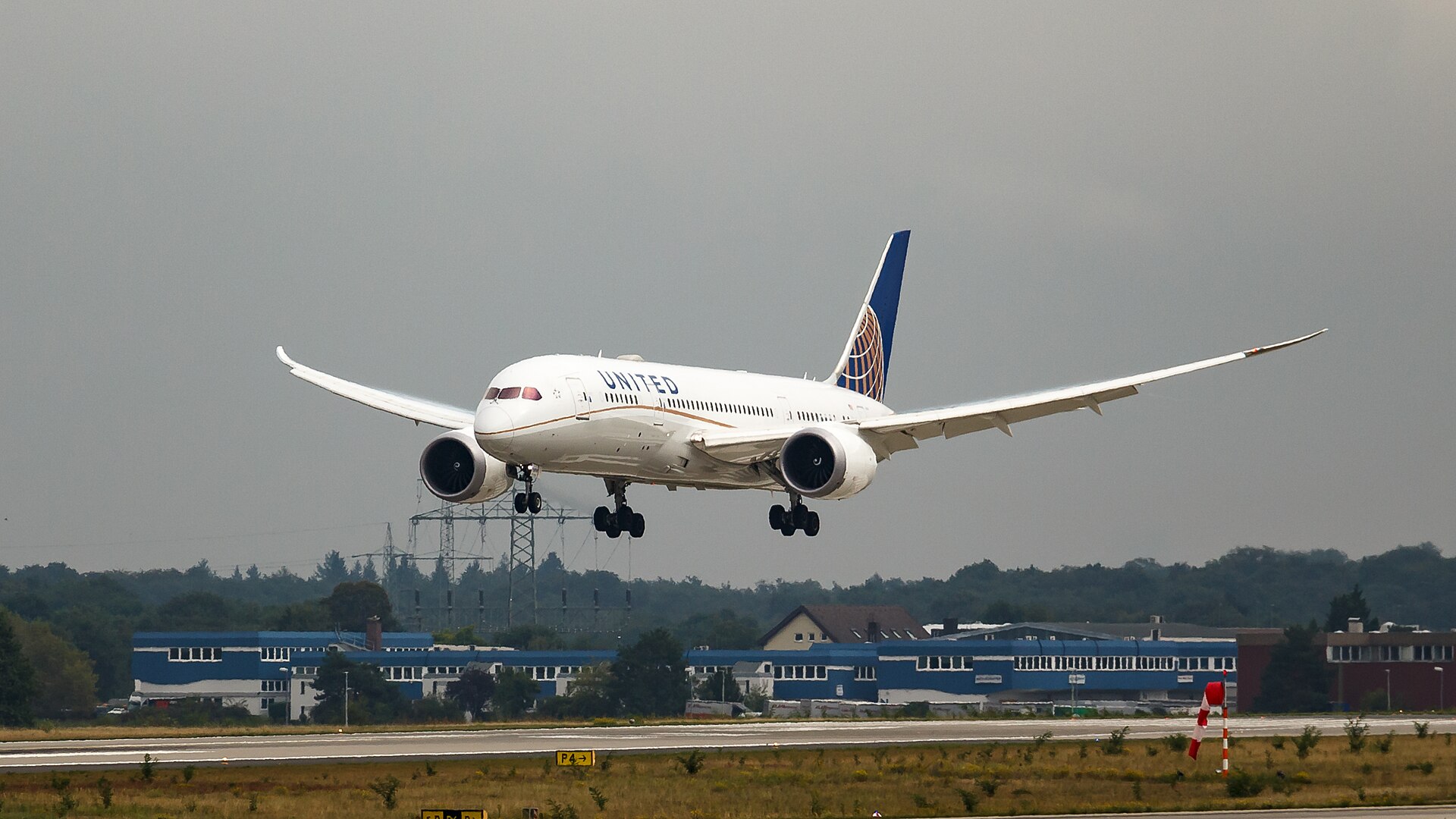 N27908 — Boeing