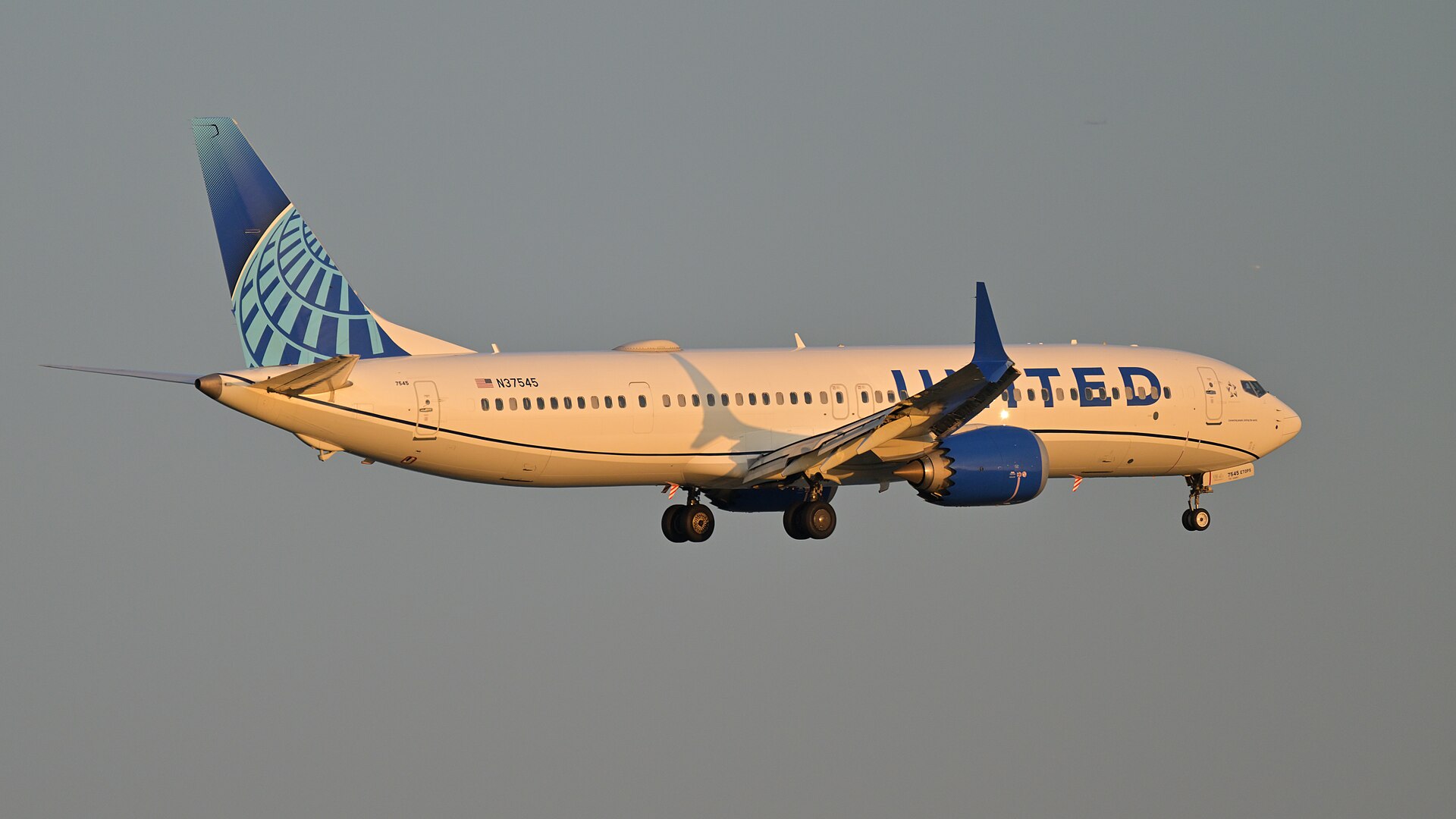 N37545 — Boeing
