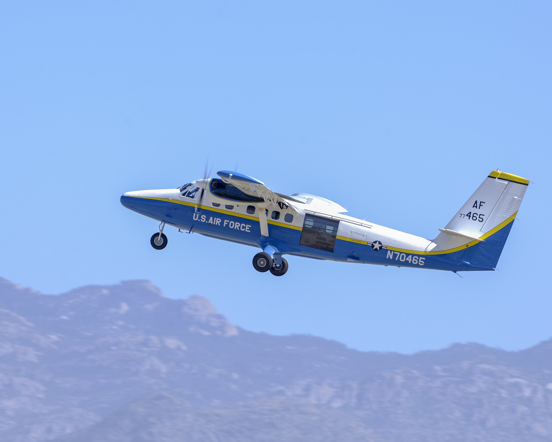 N70465 — Single-engine aircraft