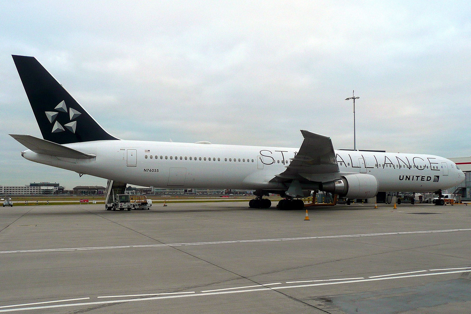 N76055 — Boeing