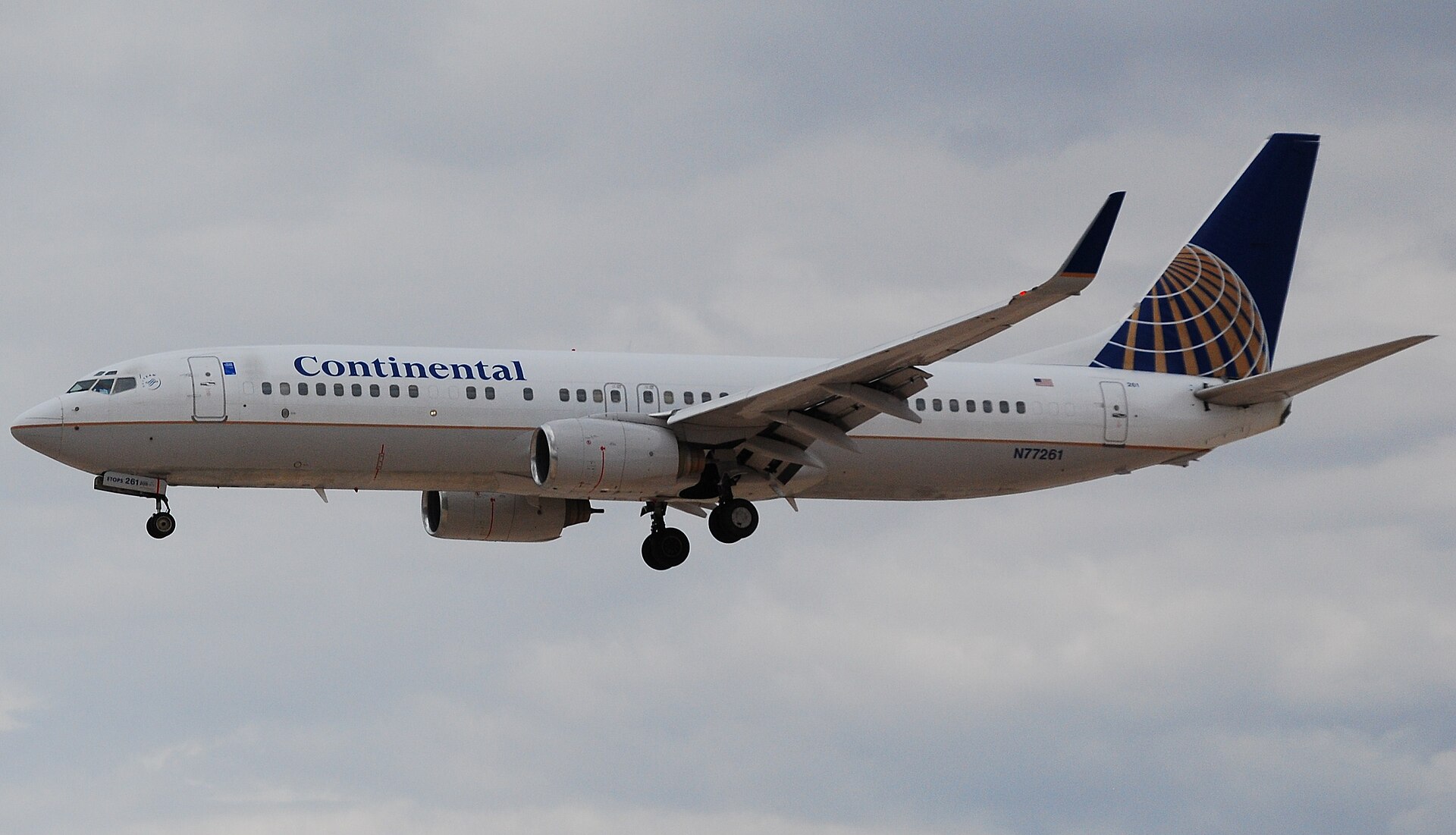 N77261 — Boeing