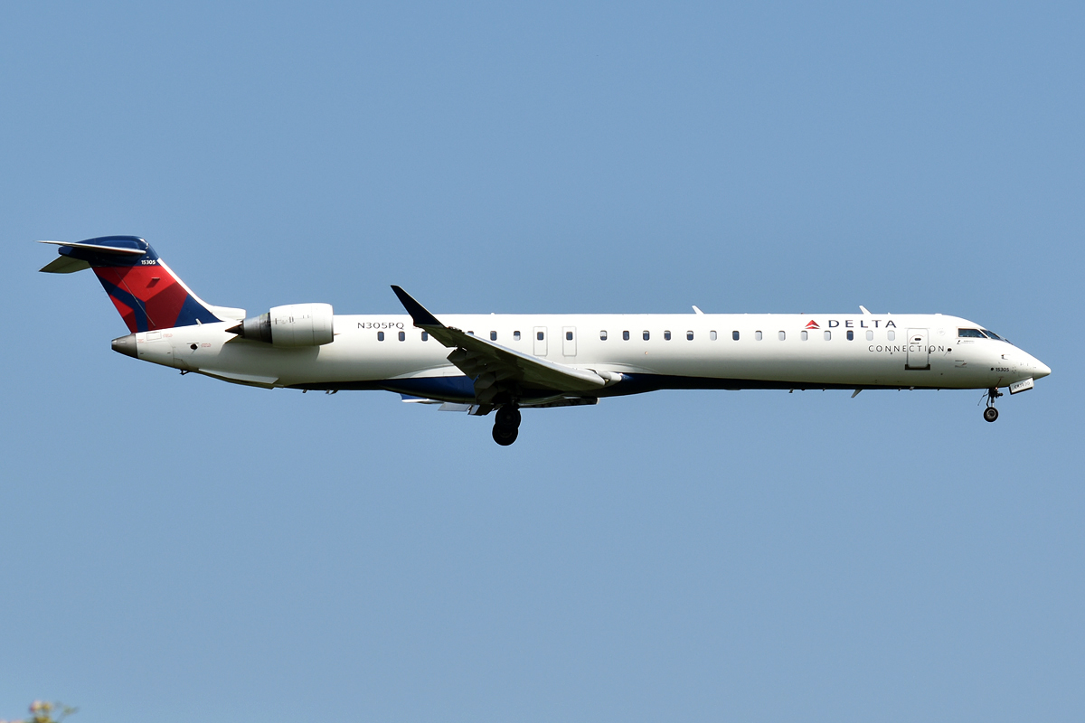 N305PQ photo 3