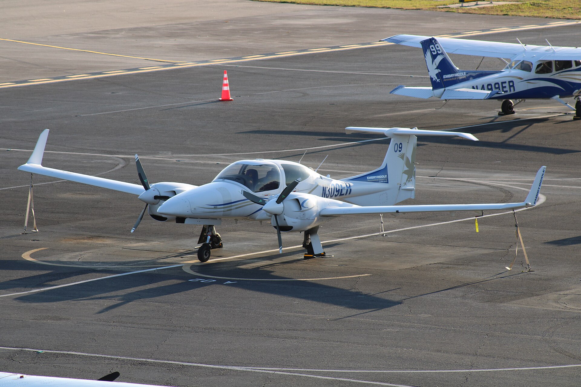N309ER photo 2