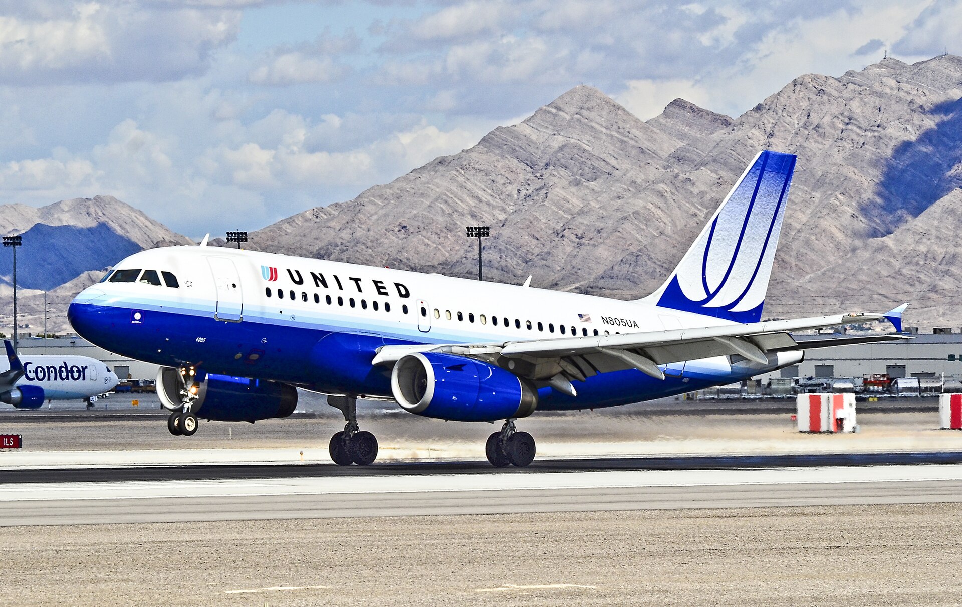 N805UA