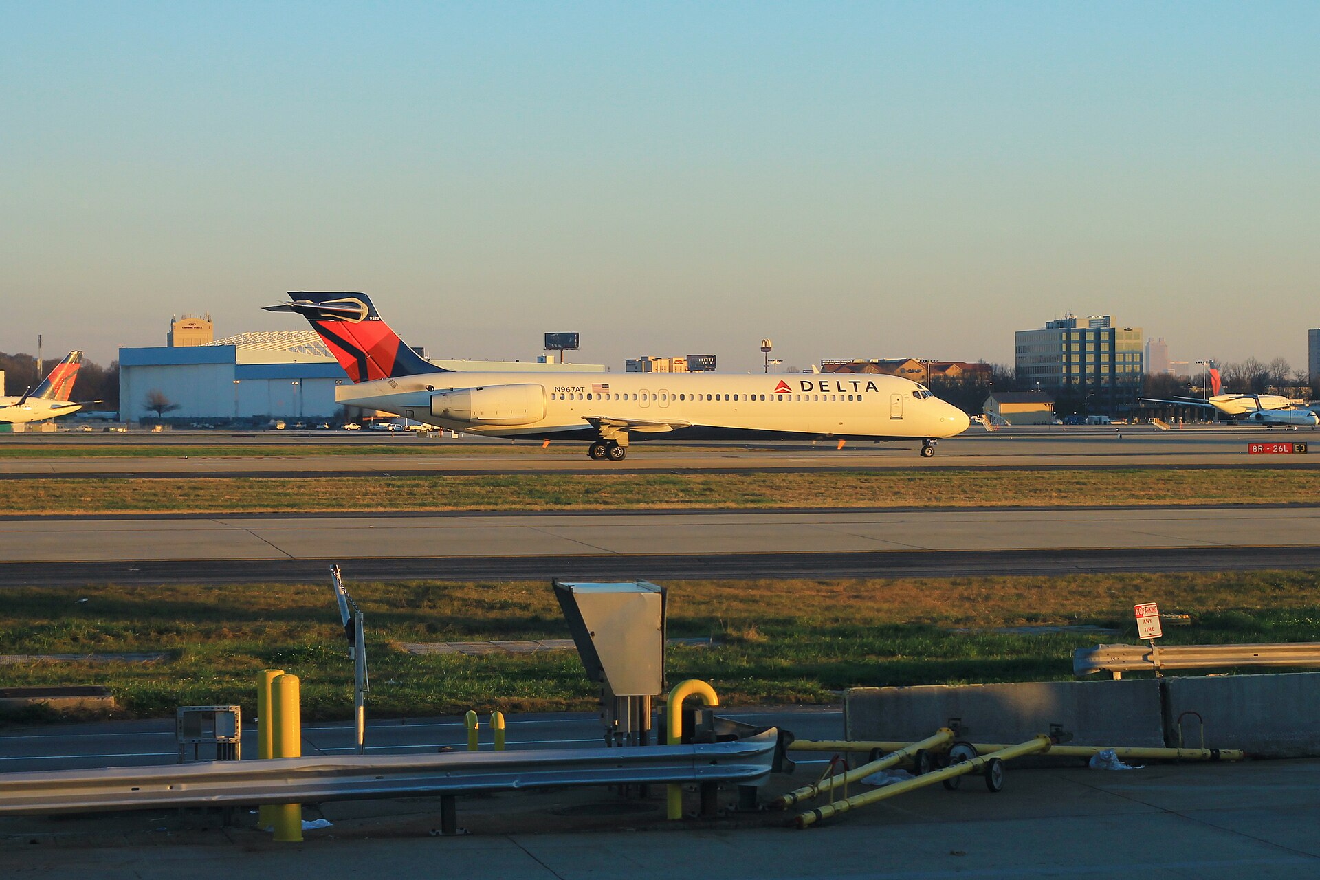 N967AT