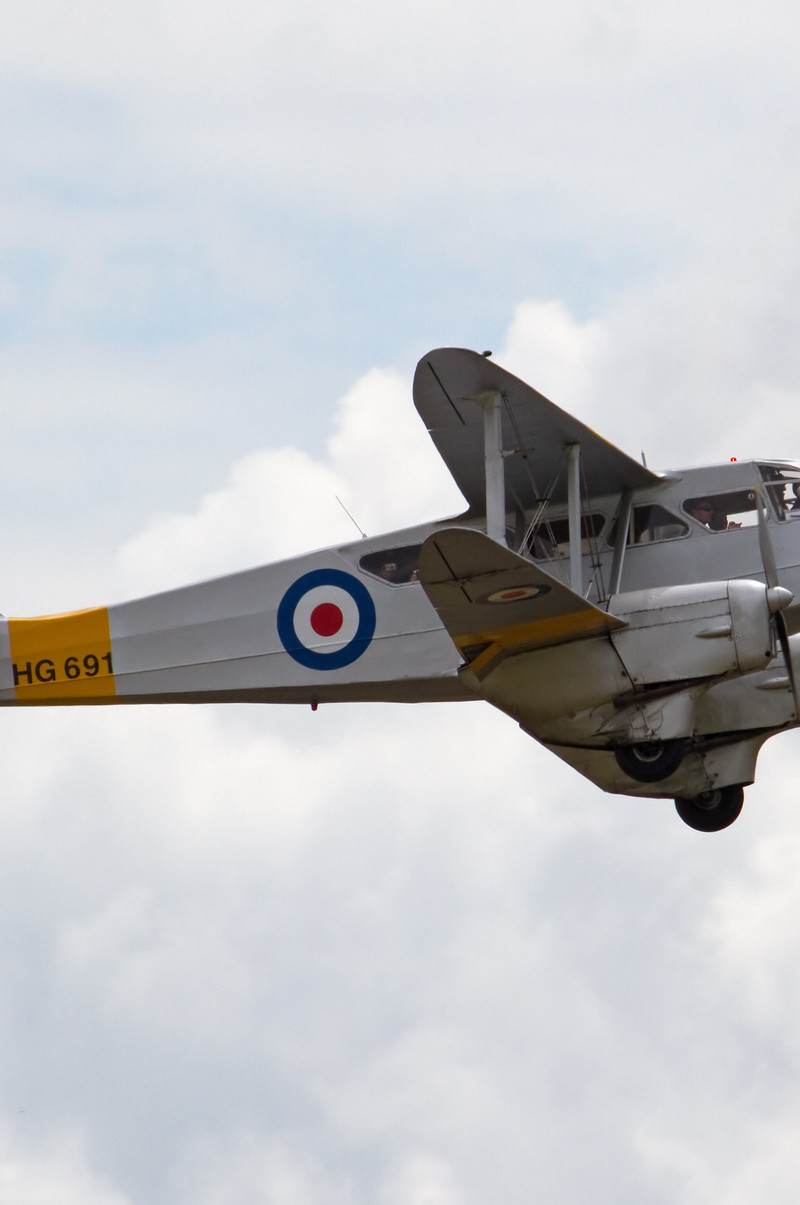 G-AIYR - De Havilland