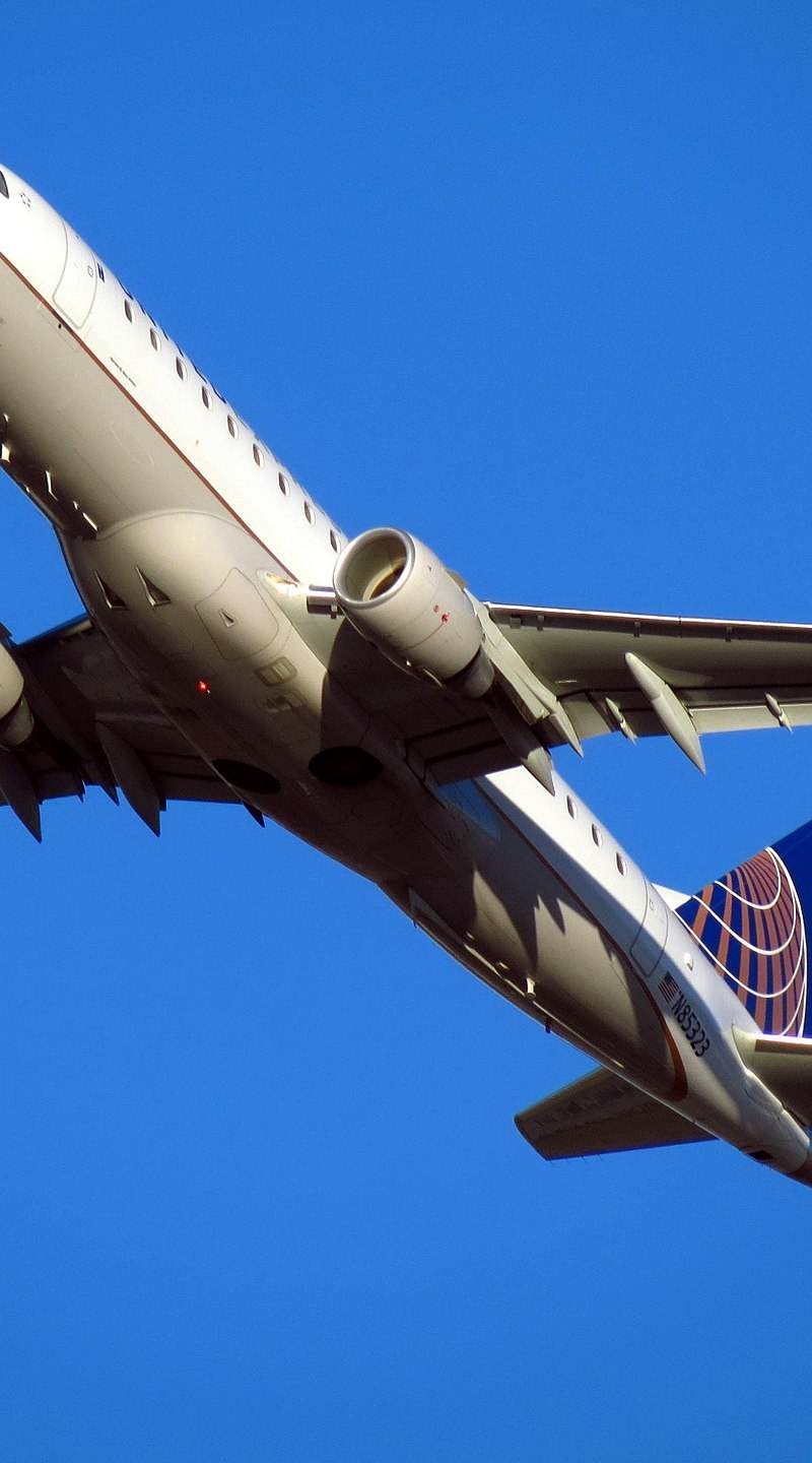 N85323 - Business jet