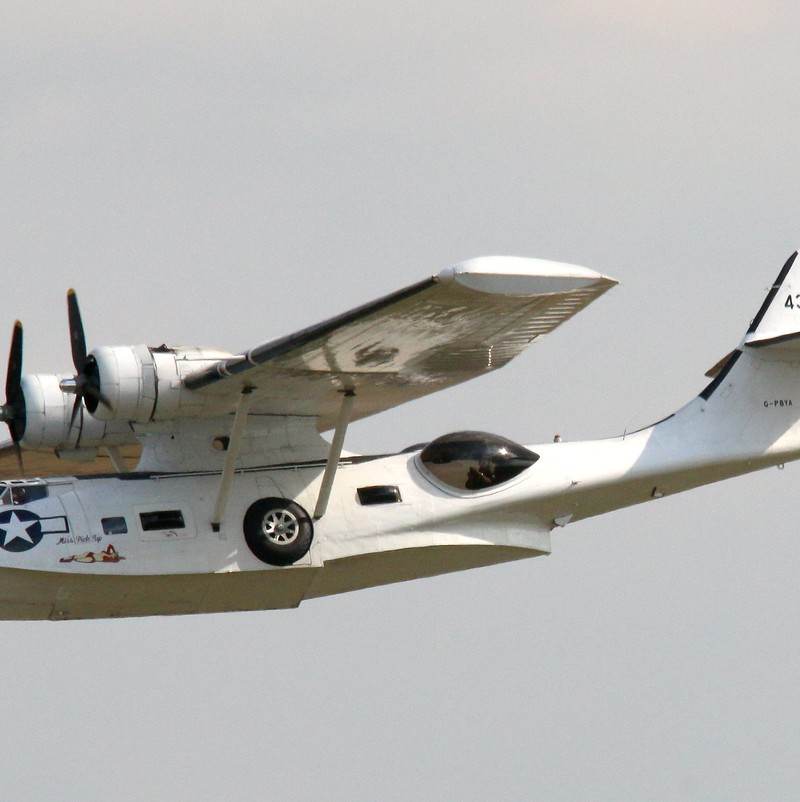 G-PBYA - Twin-engine aircraft