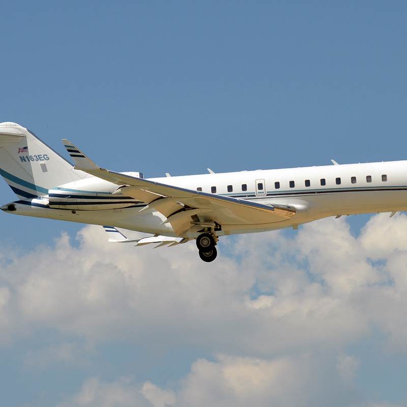 N163EG - Business jet