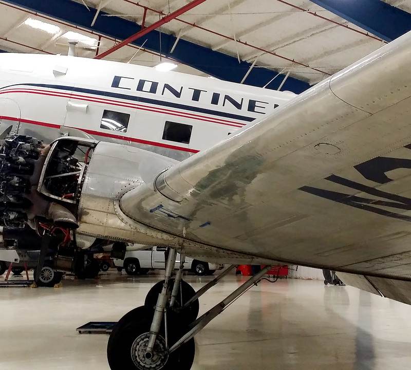 N25673 - Aircraft