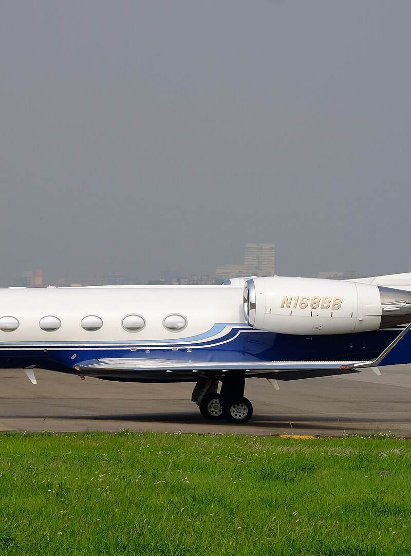 N168BB - Business jet