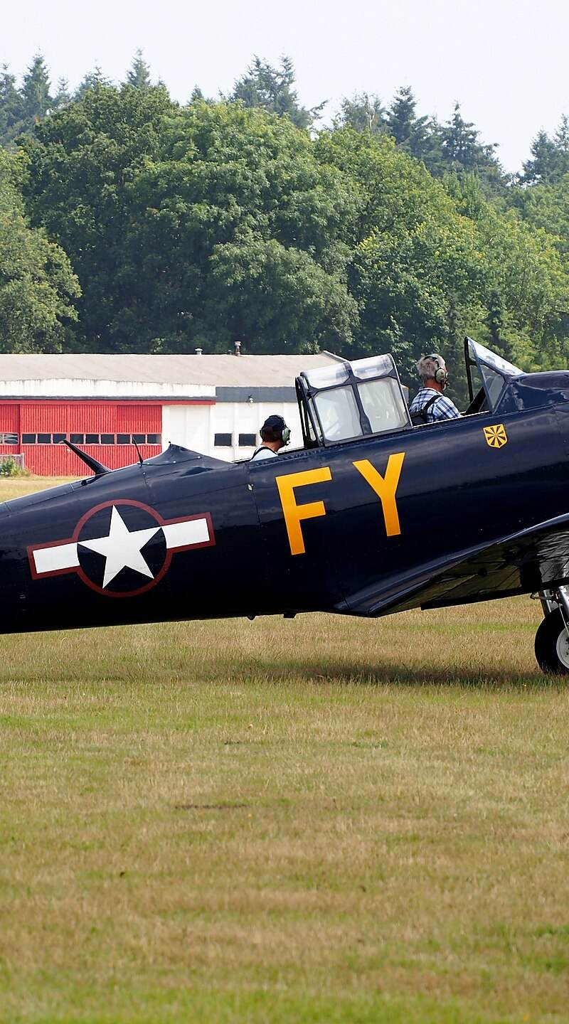 N13FY - Warbird